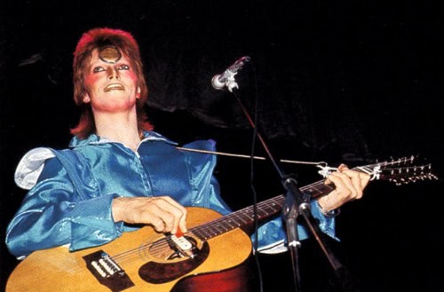 david-bowie-funky-little-boatrace-inner1