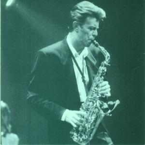david-bowie-vision-and-sounds-2