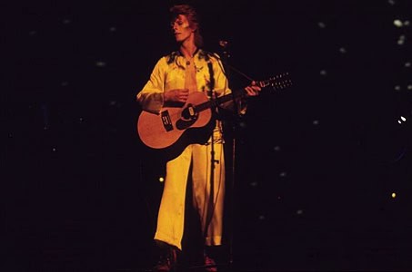  Bowie3