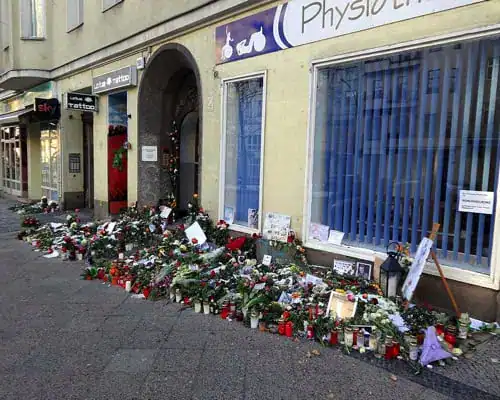Hauptstraße 155 Berlin Schöneberg David Bowie apartment